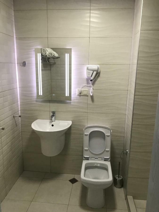 Hotel Fleur De Lis Gonio Εξωτερικό φωτογραφία