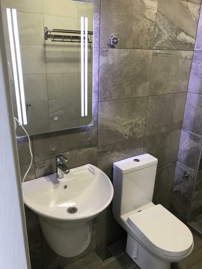 Hotel Fleur De Lis Gonio Εξωτερικό φωτογραφία