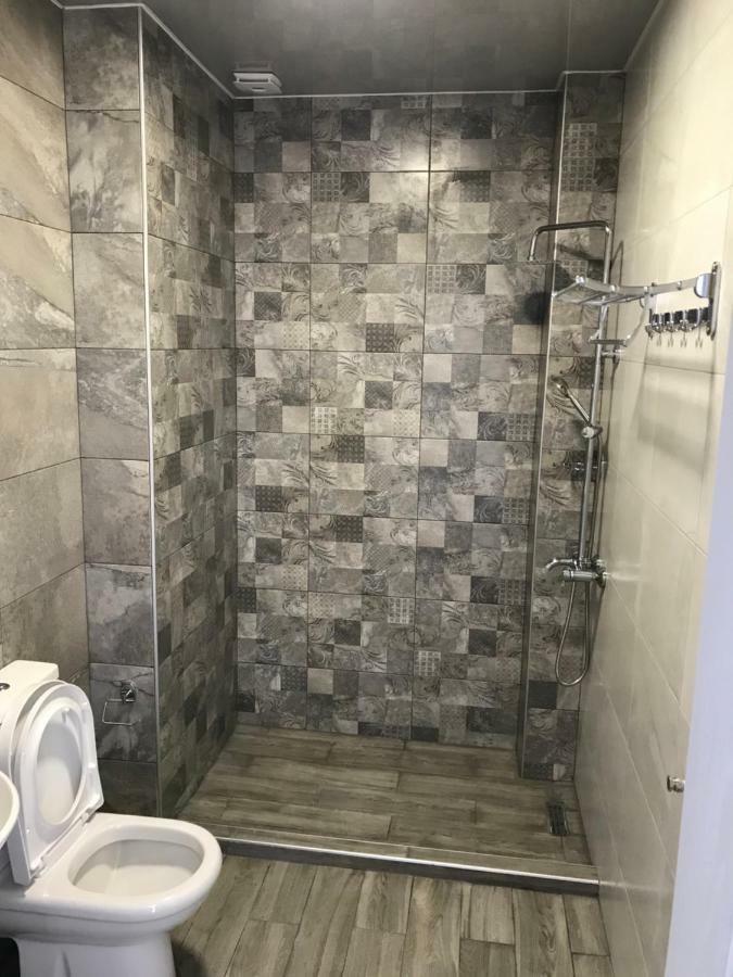 Hotel Fleur De Lis Gonio Εξωτερικό φωτογραφία